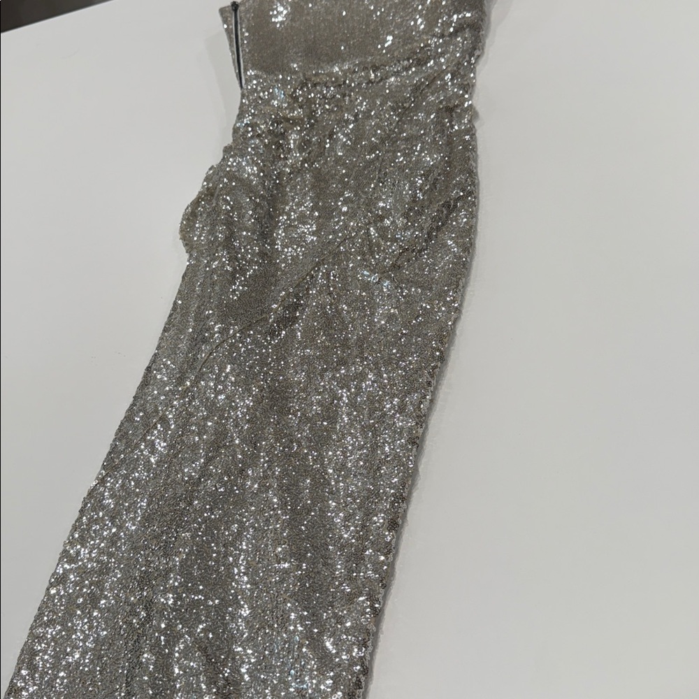 Elegant Silver Sequin Gown - Picture 12 of 15